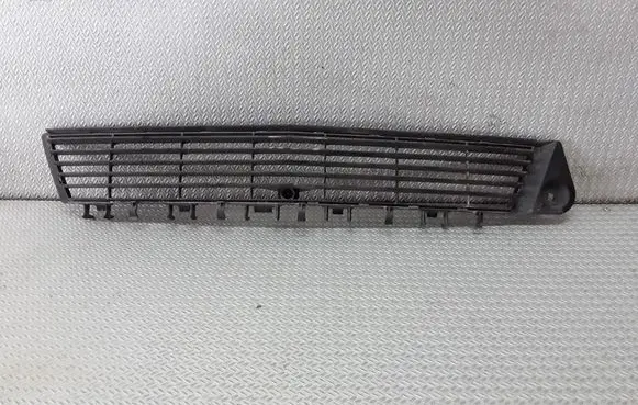 Opel Vectra C Front bumper lower grill 09186126