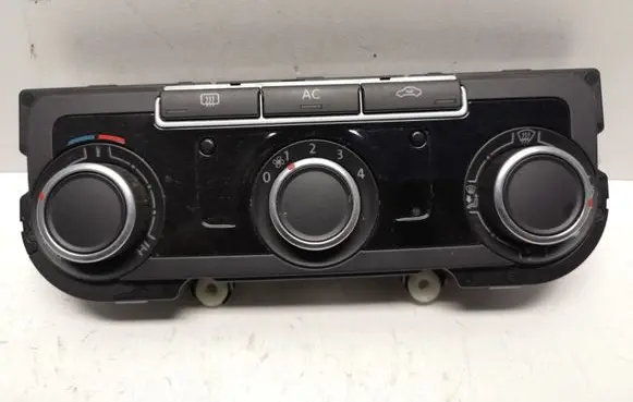 Volkswagen PASSAT B7 Climate control unit 7N0907426AM