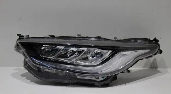 Toyota Yaris XP210 Headlight/headlamp