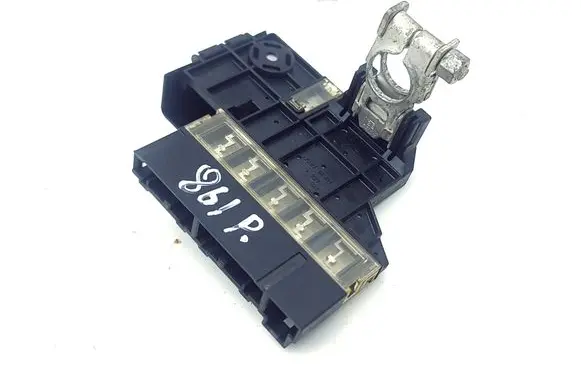 Nissan Leaf II (ZE1) Battery relay fuse 
