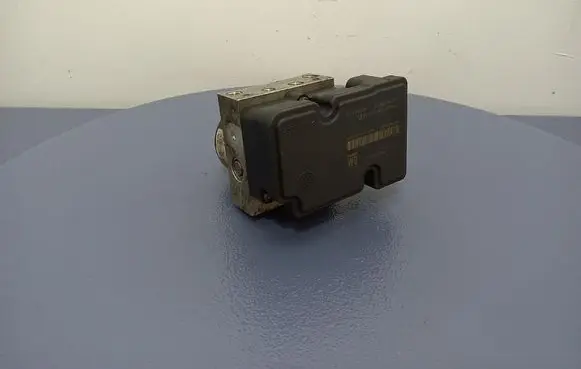 Opel Astra H ABS Pump 10097005093