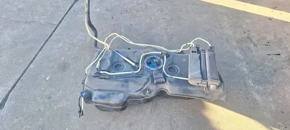 Volkswagen Touran III Fuel tank 5QA201021AF