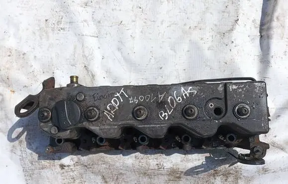 Volkswagen II LT Engine head 