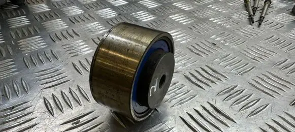 Jaguar XJ X351 Timing belt tensioner pulley 