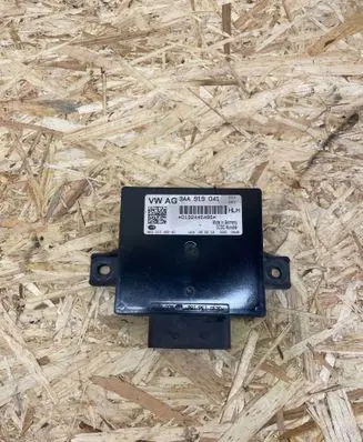 Volkswagen PASSAT B7 Power management control unit 3AA919041 8ES01045240 0192445486