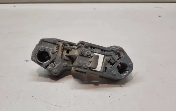 Volvo C30 Tail light bulb cover holder 27719010