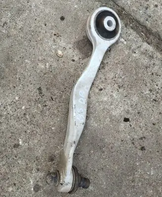 Volkswagen PASSAT B5.5 Front lower control arm/wishbone
