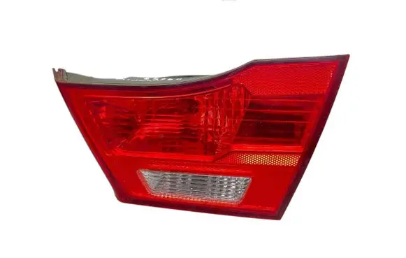 KIA Magentis Tailgate rear/tail lights 924062G6