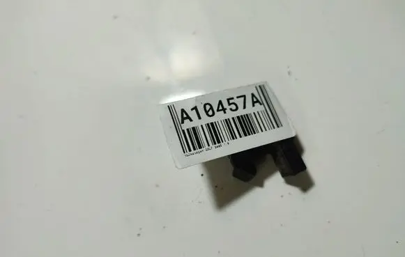 Volkswagen Golf V Brake pedal sensor switch
