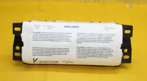 Audi A4 S4 B8 8K Passenger airbag 8T0880204D