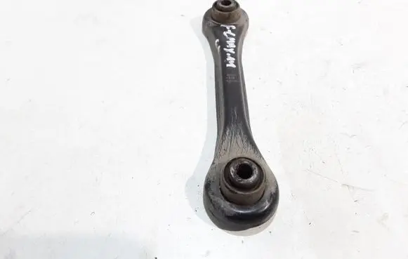 Rear control arm