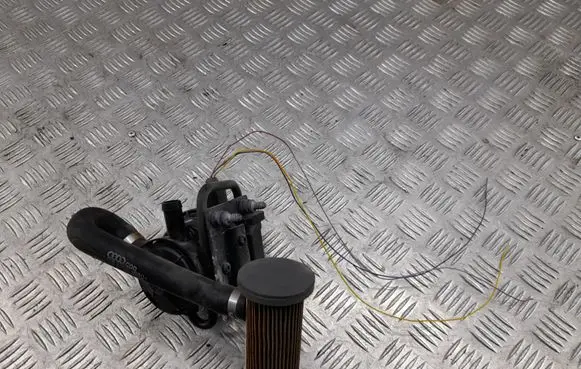 Audi A6 S6 C6 4F Secondary air pump 4F0906271B
