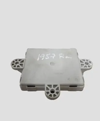 Volvo V40 Door control unit/module 31343044
