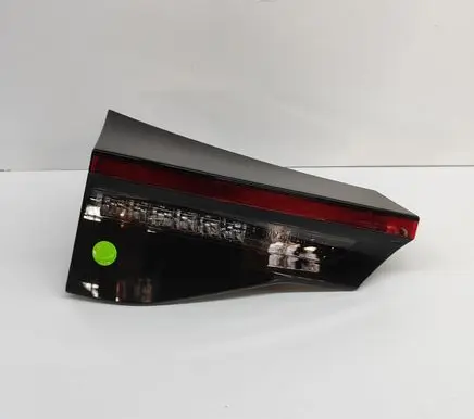 Toyota Yaris Cross Tailgate rear/tail lights 815900DB70