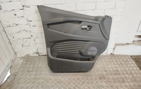 Renault Trafic III (X82) Front door card panel trim 809016398R 809011847R 8K0819828R