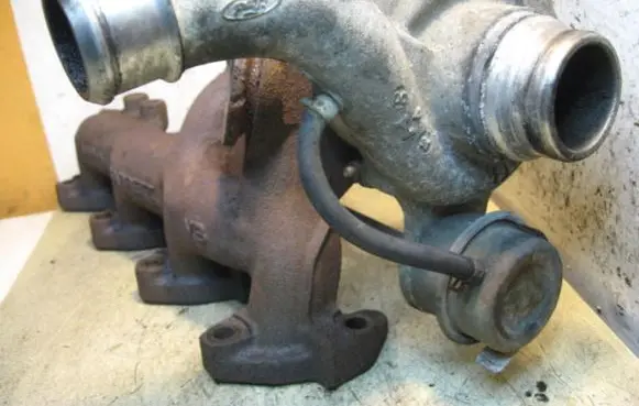 Ford Focus Turbo XS406K682DB GARETTAR33 7064991S
