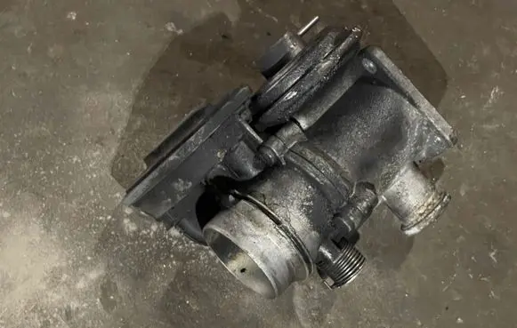 BMW 5 E60 E61 EGR valve 7791480