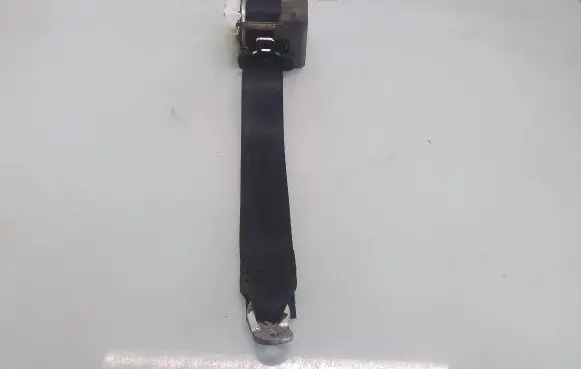 Audi A3 S3 8P Rear seatbelt