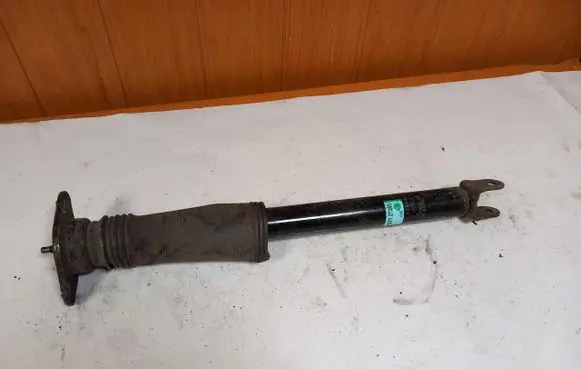 KIA Optima Rear shock absorber/damper 553112T240