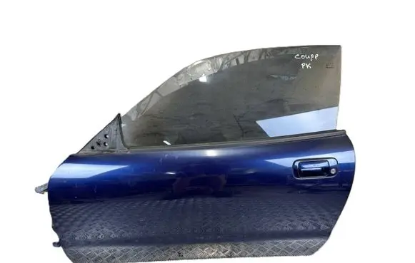 Maserati Coupe Front door