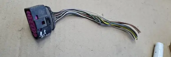 Audi A5 Sportback 8TA Headlight/headlamp wiring loom/harness 1J0973737