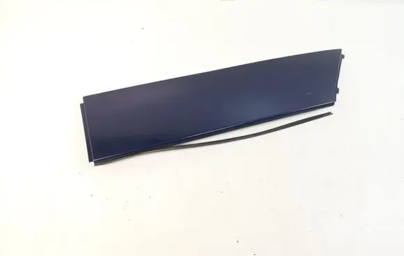 Mazda 5 Sliding door rail trim 