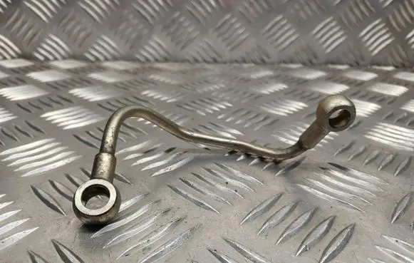 Mitsubishi Pajero Turbo turbocharger oiling pipe/hose 