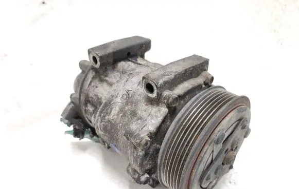 Ford Focus Air conditioning (A/C) compressor (pump) 3M5H19D629SB
