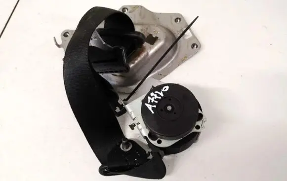 Ford Focus C-MAX Middle seatbelt (rear) 3m51r611b68bf