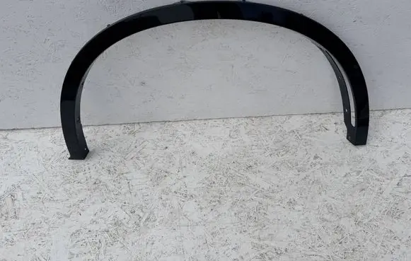 BMW X6 F16 Front arch trim 8056550