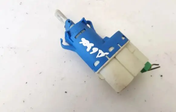 Ford Focus Brake pedal sensor switch 3m5t9c872ac