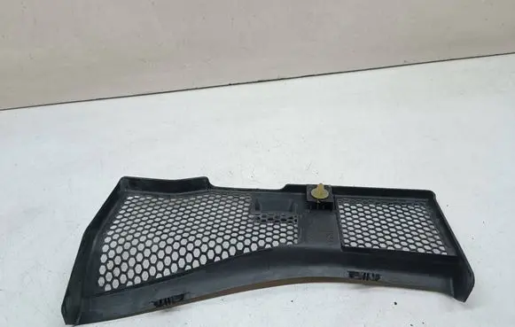 Audi A5 8T 8F Wiper trim 8T1863051
