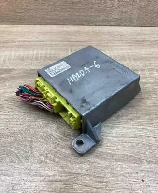 Mazda 6 Airbag control unit/module GJ6A57K30C 4C31F 3326259