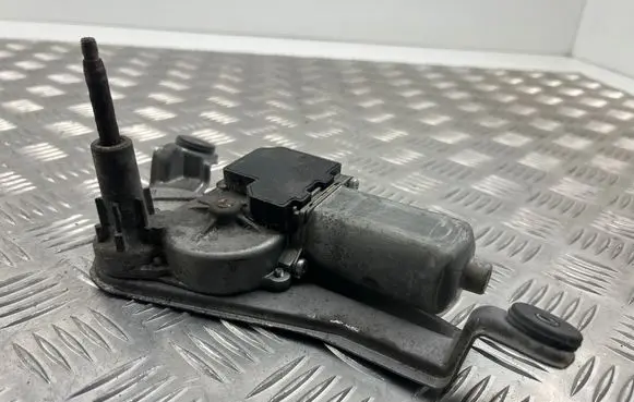 Toyota Corolla Verso AR10 Rear window wiper motor 851300F010 2596001022