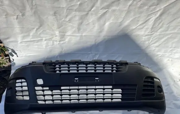 Opel Vivaro Front bumper