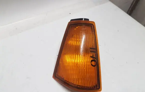 Volvo 340 - 360 Front indicator light 42636R6