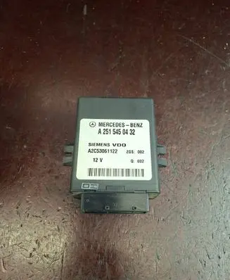 Mercedes-Benz E W211 Suspension control unit/module A2515450432 A2C53061122