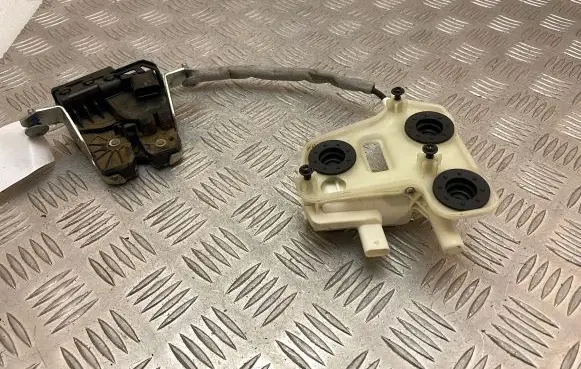Mercedes-Benz GLC X253 C253 Tailgate/trunk/boot lock/catch/latch A0997400600 A0999068600