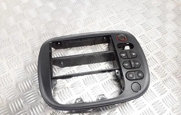 Seat Alhambra (Mk1) Dashboard center trim panel 7M0858089