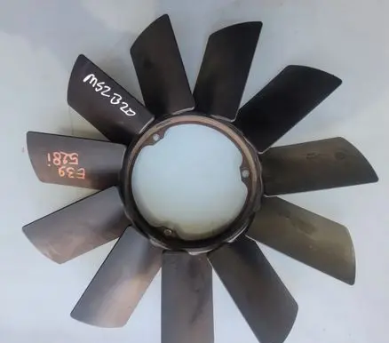 BMW 5 E39 Air conditioning (A/C) fan (condenser) 1712058