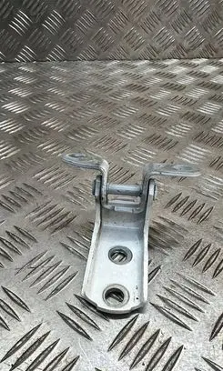 Toyota RAV 4 (XA40) Rear door lower hinge