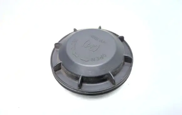Chevrolet Captiva Headlight/headlamp dust cover 