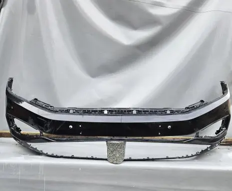 Volkswagen PASSAT B8 Front bumper 3G0807221F