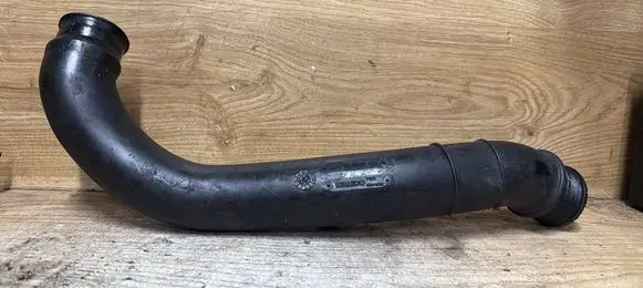 Volvo S40, V40 Intercooler hose/pipe 30620813