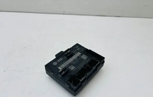 Audi A1 Door control unit/module 8X0959792B