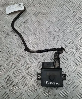 BMW X5 E70 Glow plug pre-heat relay 0522140102