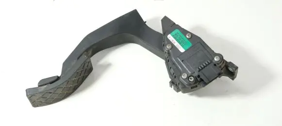 Audi A8 S8 D3 4E Accelerator throttle pedal 4E1723523E
