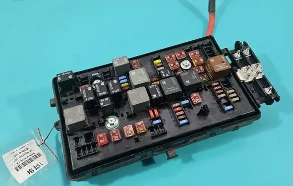 Opel Insignia A Fuse box set 13255300 IMPRK1576164
