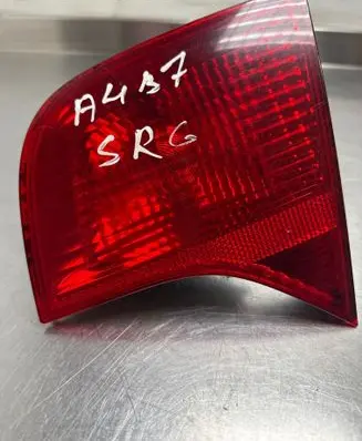 Tailgate rear/tail lights