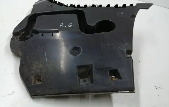 BMW 5 F10 F11 Bumper support mounting bracket corner 7207112